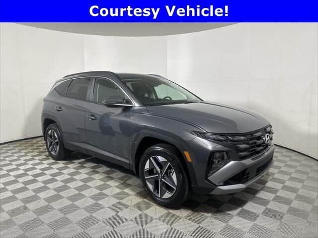 2025 Hyundai TUCSON SEL Convenience — photo 1 of 26
