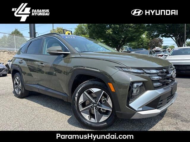 2025 Hyundai TUCSON SEL Convenience — photo 1 of 13
