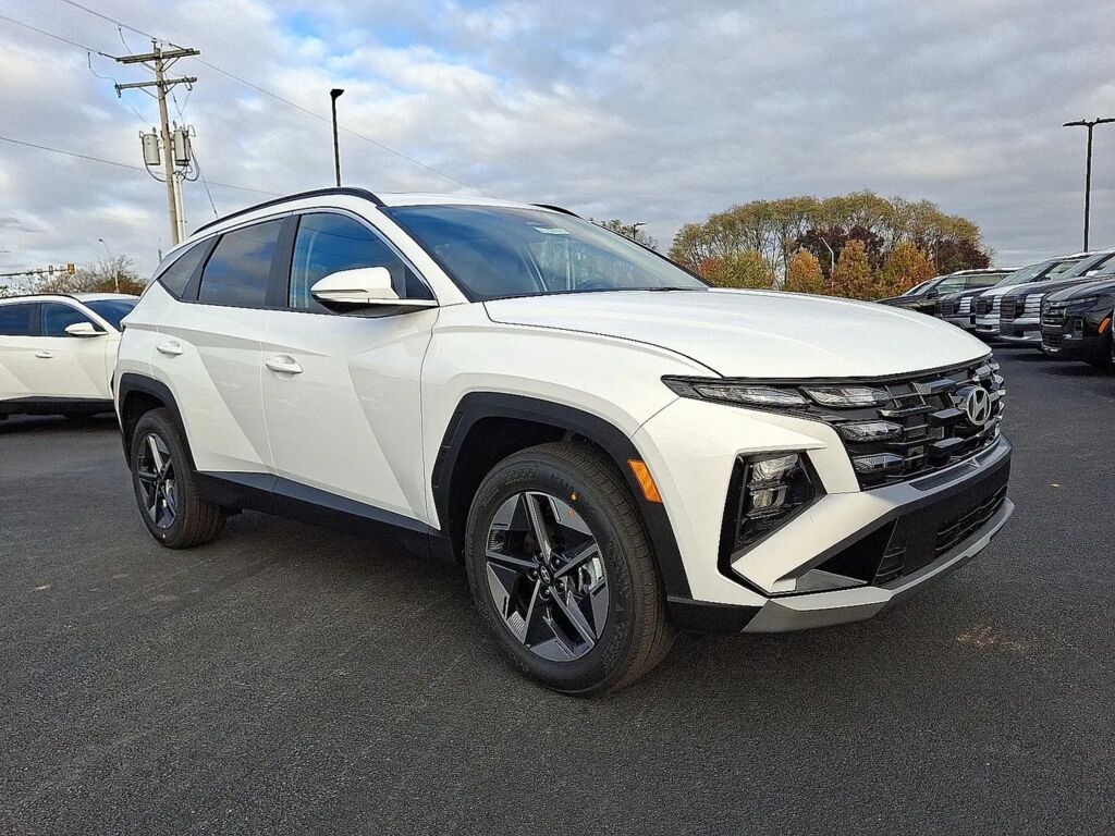 2026 Hyundai TUCSON SEL Premium — photo 1 of 13