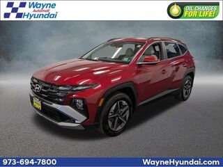 2025 Hyundai TUCSON SEL Convenience — photo 1 of 13
