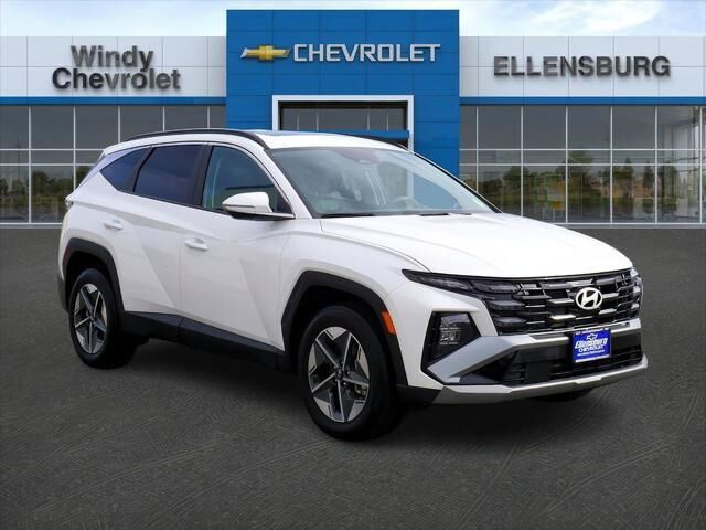 2025 Hyundai TUCSON SEL Convenience — photo 1 of 29