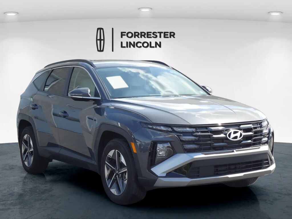 2025 Hyundai TUCSON SEL Convenience — photo 1 of 13