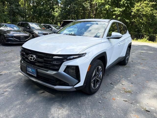 2025 Hyundai TUCSON SEL Convenience — photo 1 of 13
