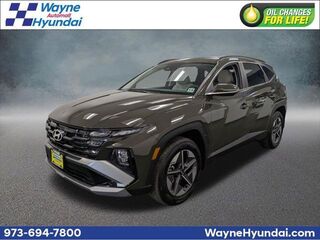 2025 Hyundai TUCSON SEL Convenience — photo 1 of 13