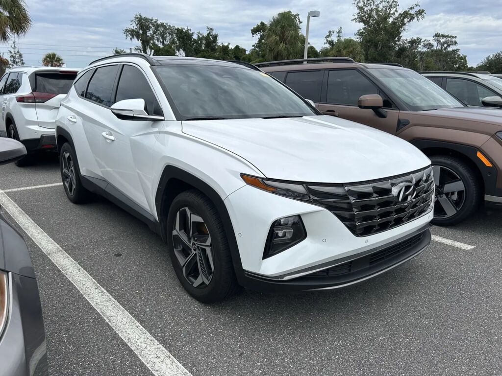 2022 Hyundai TUCSON Limited — photo 1 of 13