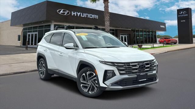2025 Hyundai TUCSON Limited — photo 1 of 13