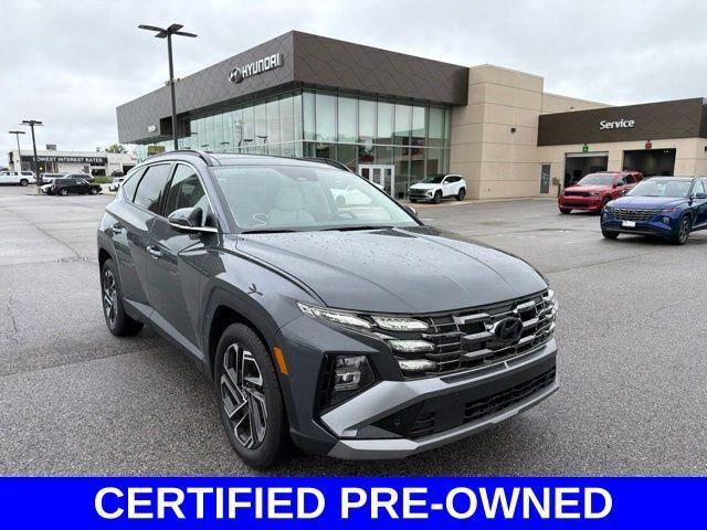 2025 Hyundai TUCSON Limited — photo 1 of 13