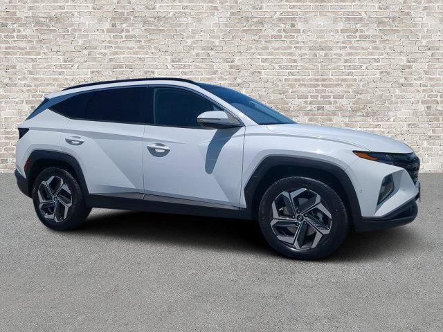 2023 Hyundai TUCSON Limited — photo 1 of 13