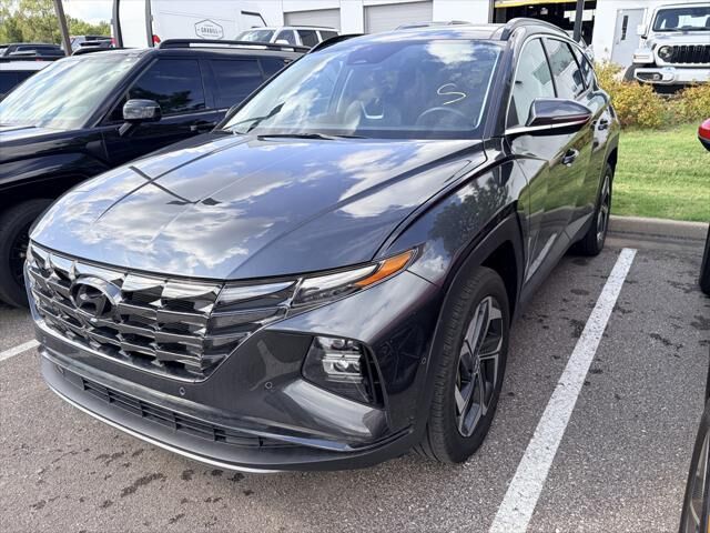 2023 Hyundai TUCSON Limited — photo 1 of 13