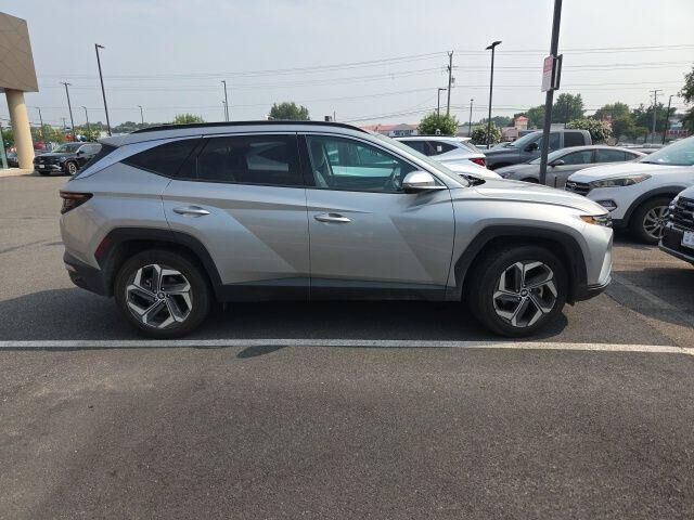 2023 Hyundai TUCSON Limited — photo 1 of 1