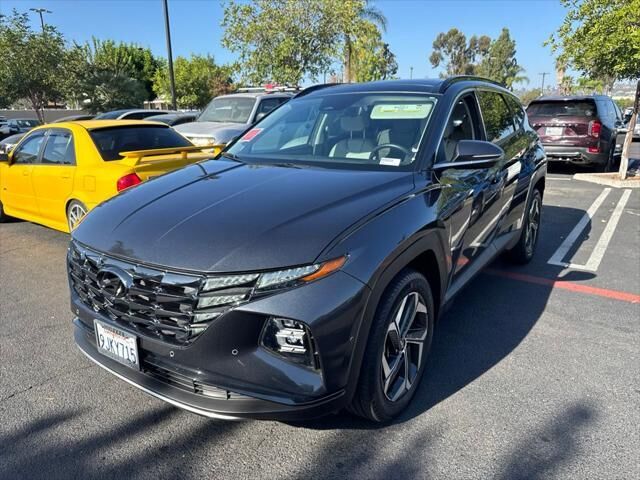 2023 Hyundai TUCSON Limited — photo 1 of 8