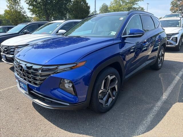 2023 Hyundai TUCSON Limited — photo 1 of 13