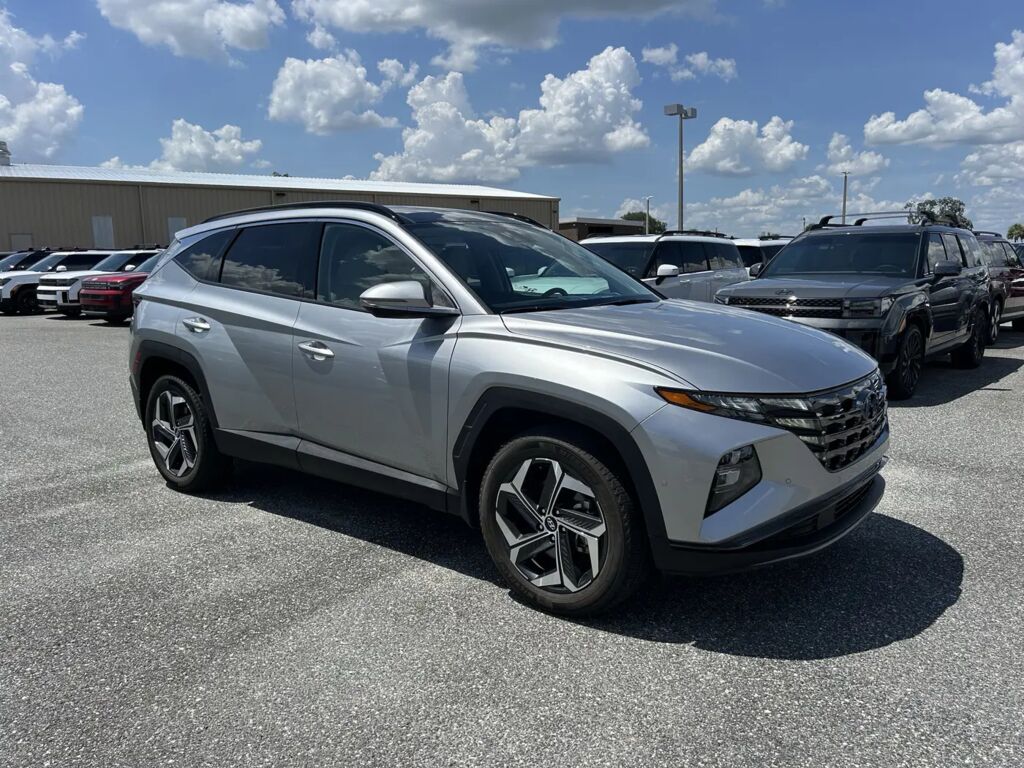 2023 Hyundai TUCSON Limited — photo 1 of 15