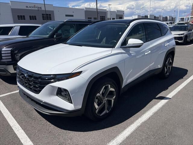2024 Hyundai TUCSON Limited — photo 1 of 10
