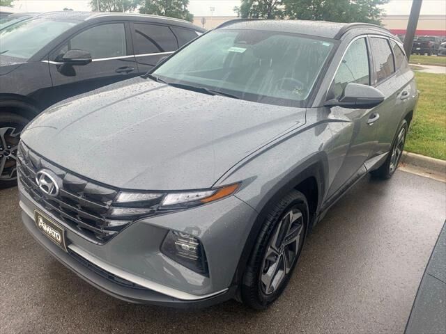 2024 Hyundai TUCSON SEL — photo 1 of 16