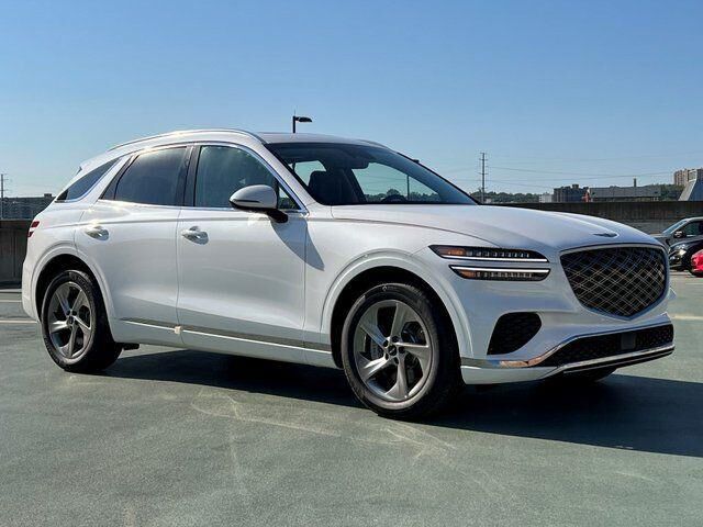 2026 Genesis GV70 2.5T Select — photo 1 of 13