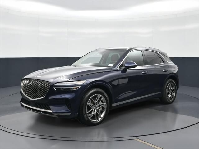 2024 Genesis GV70 2.5T Standard — photo 1 of 13