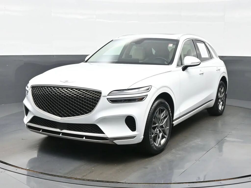 2024 Genesis GV70 2.5T Standard — photo 1 of 13