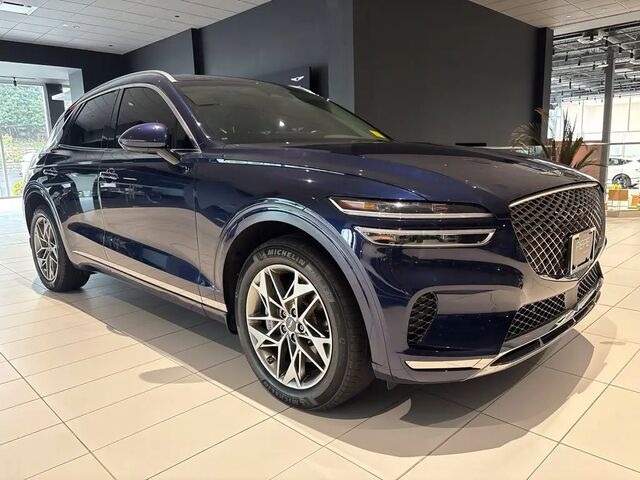 2024 Genesis GV70 2.5T Standard