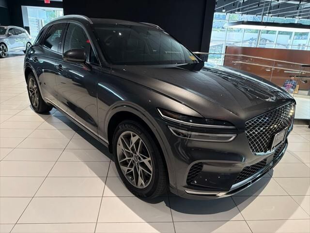 2024 Genesis GV70 2.5T Standard
