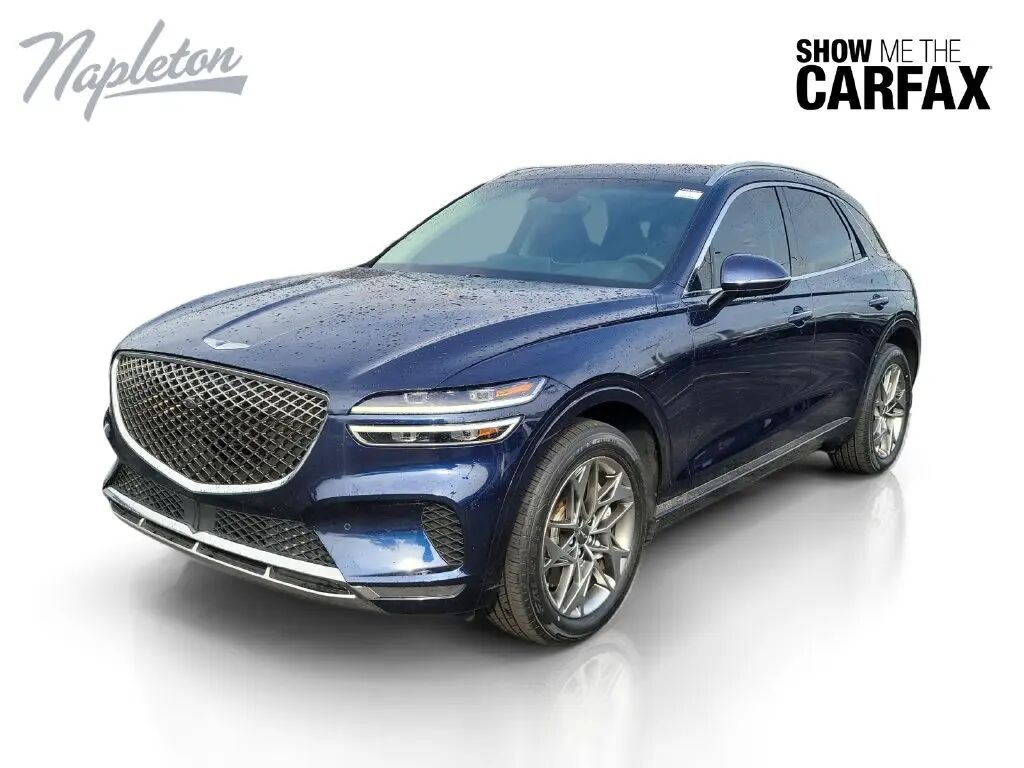 2024 Genesis GV70 2.5T Standard — photo 1 of 13