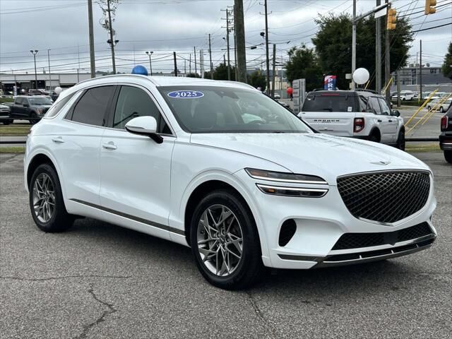 2025 Genesis GV70 2.5T Standard — photo 1 of 13