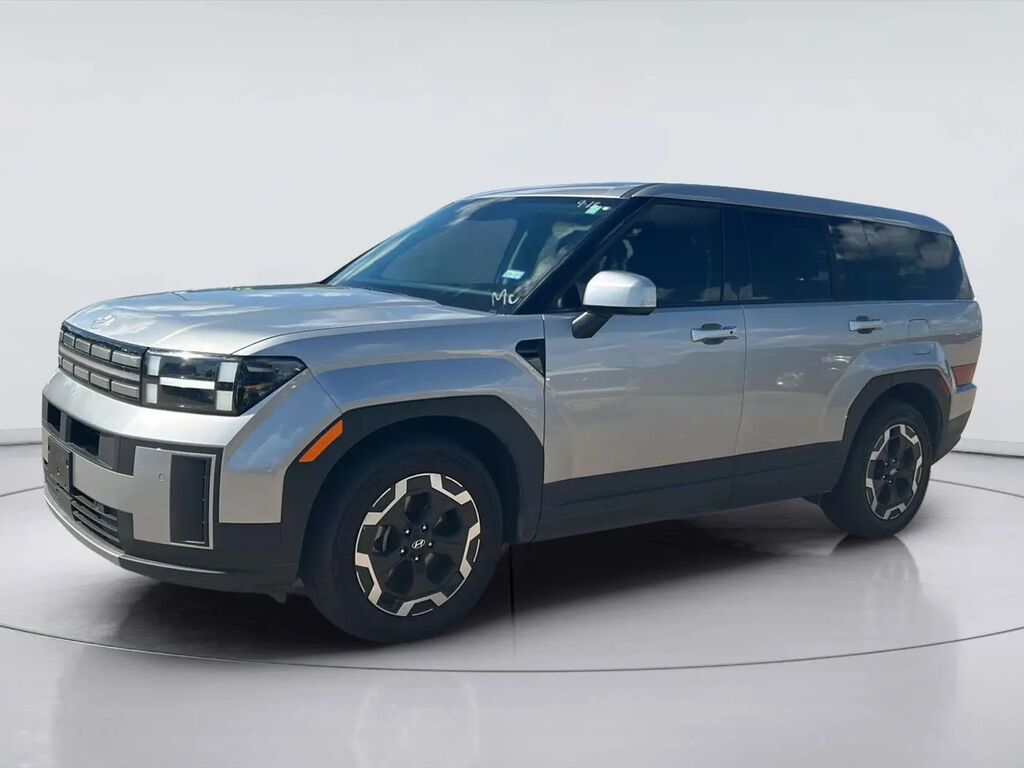2025 Hyundai SANTA FE SE — photo 1 of 10