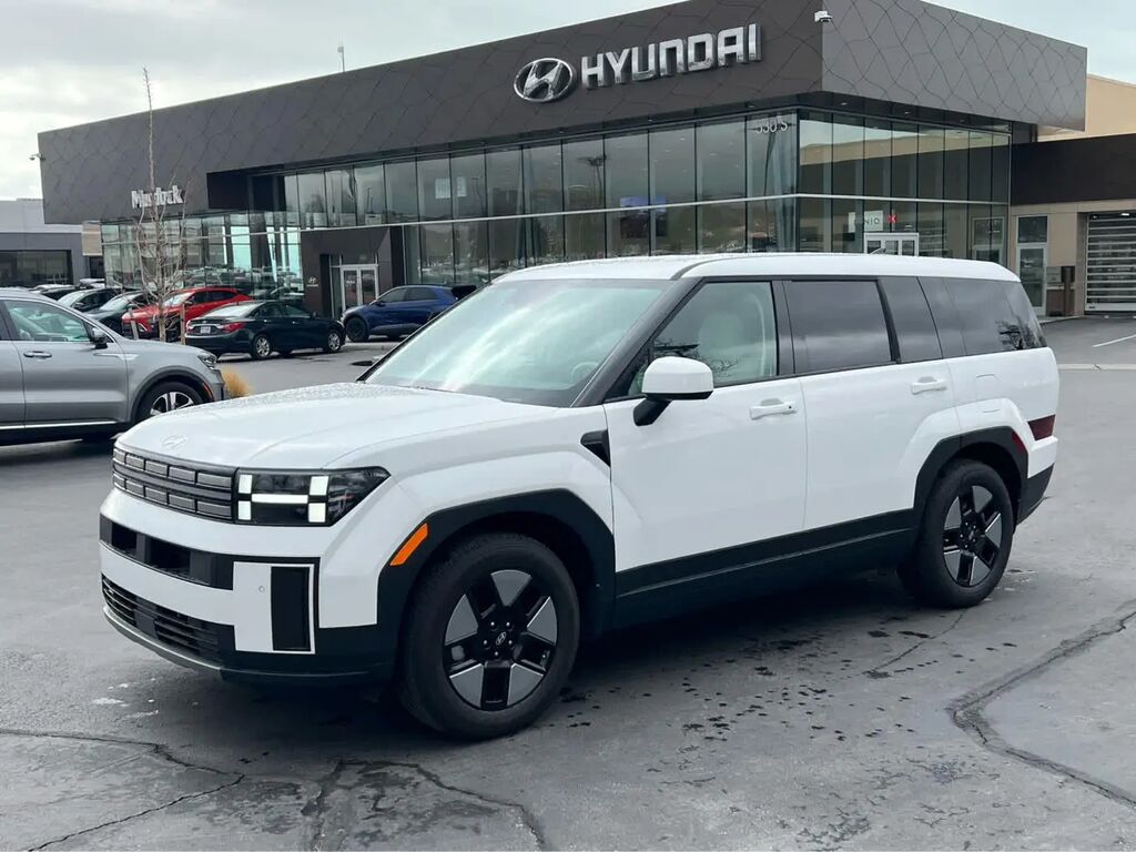 2026 Hyundai SANTA FE Hybrid SE — photo 1 of 37
