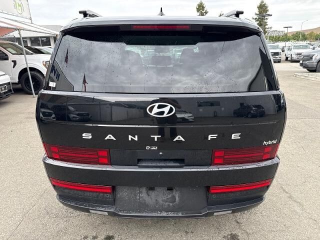 2025 Hyundai SANTA FE Hybrid SEL — photo 1 of 40