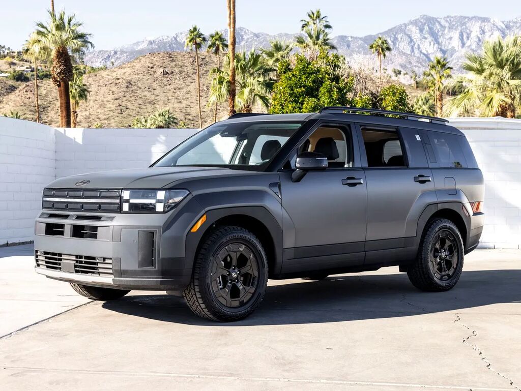 2025 Hyundai SANTA FE XRT — photo 1 of 13