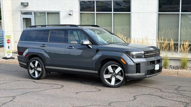 2024 Hyundai SANTA FE Limited — photo 1 of 13
