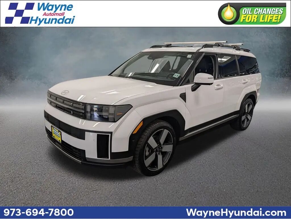 2024 Hyundai SANTA FE Limited — photo 1 of 13