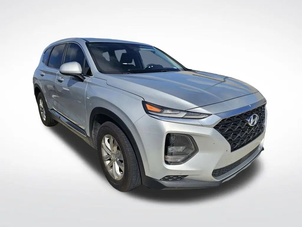 2019 Hyundai SANTA FE SE 2.4L — photo 1 of 1