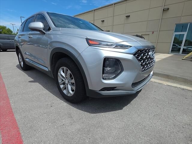 2020 Hyundai SANTA FE SE — photo 1 of 13