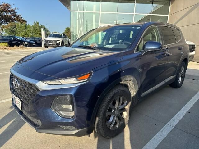 2019 Hyundai SANTA FE SE 2.4L — photo 1 of 14