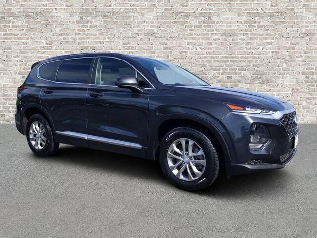 2020 Hyundai SANTA FE SE — photo 1 of 13