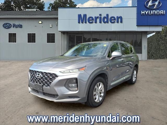 2019 Hyundai SANTA FE SE 2.4L — photo 1 of 26