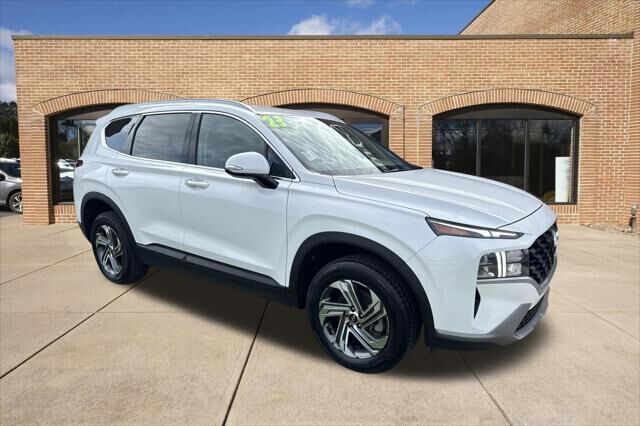 2023 Hyundai SANTA FE SEL — photo 1 of 22