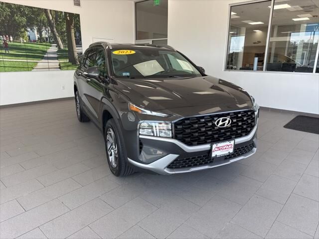 2023 Hyundai SANTA FE SEL — photo 1 of 39