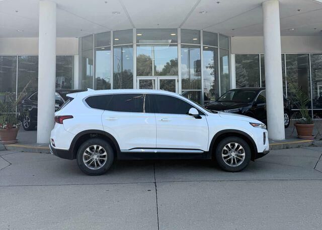 2019 Hyundai SANTA FE SEL 2.4L — photo 1 of 40
