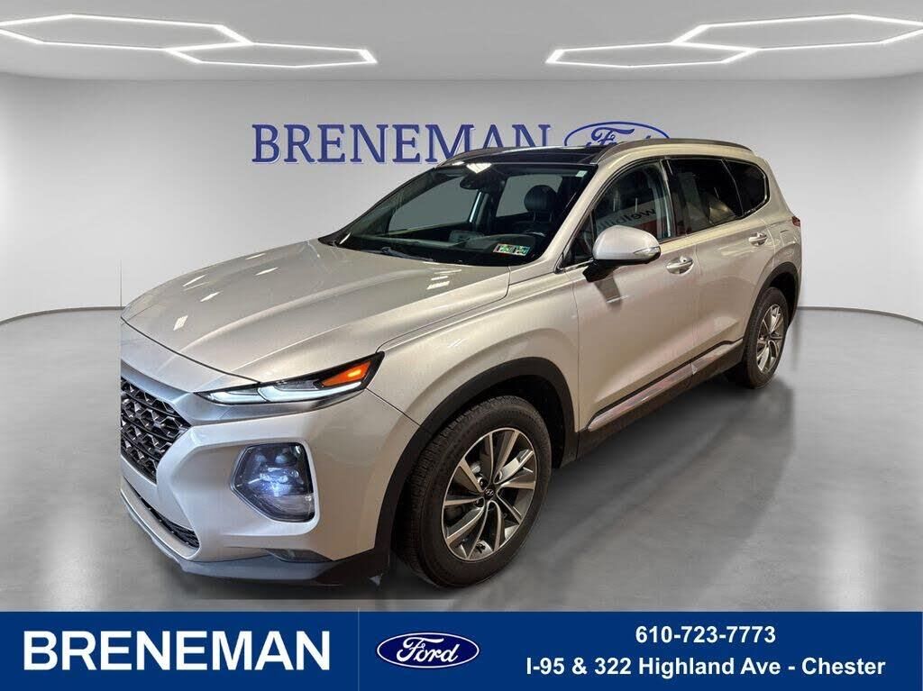 2019 Hyundai SANTA FE Limited 2.4L — photo 1 of 2