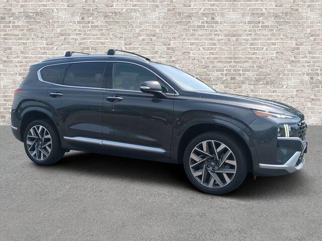 2021 Hyundai SANTA FE Calligraphy — photo 1 of 6