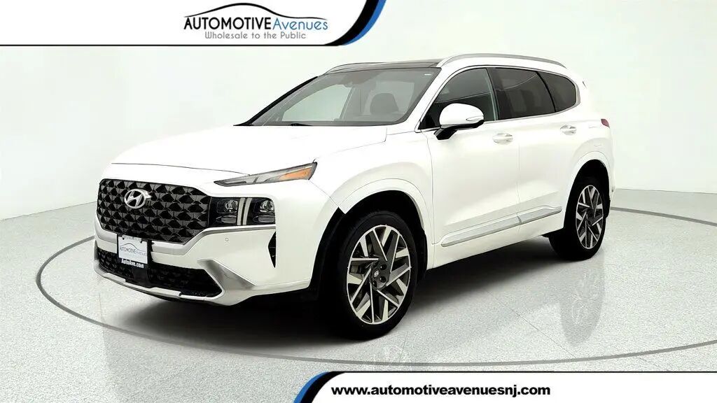2022 Hyundai SANTA FE Calligraphy — photo 1 of 13