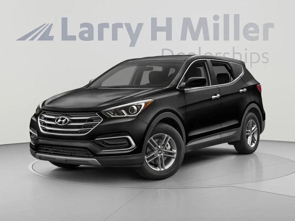 2017 Hyundai SANTA FE Sport 2.4L — photo 1 of 10