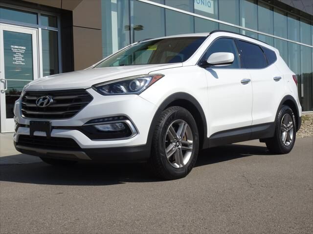2017 Hyundai SANTA FE Sport 2.4L — photo 1 of 13