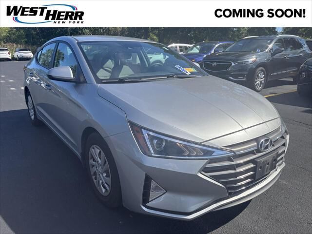 2020 Hyundai ELANTRA SE — photo 1 of 13