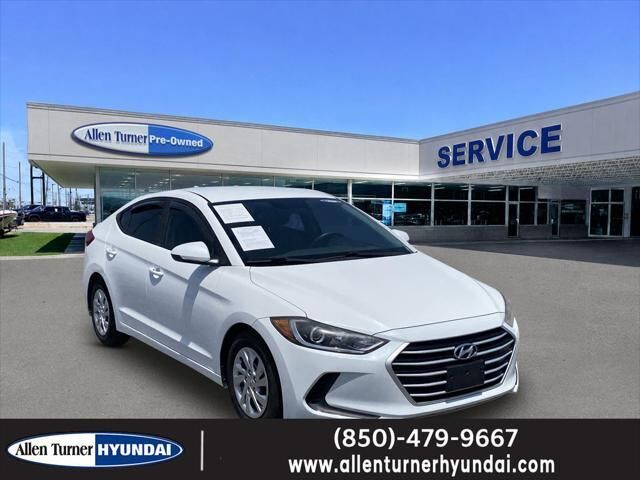 2017 Hyundai ELANTRA SE — photo 1 of 15