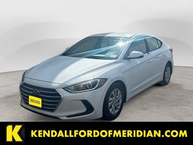 2018 Hyundai ELANTRA SE — photo 1 of 3