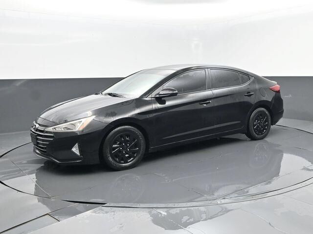 2019 Hyundai ELANTRA SE — photo 1 of 13