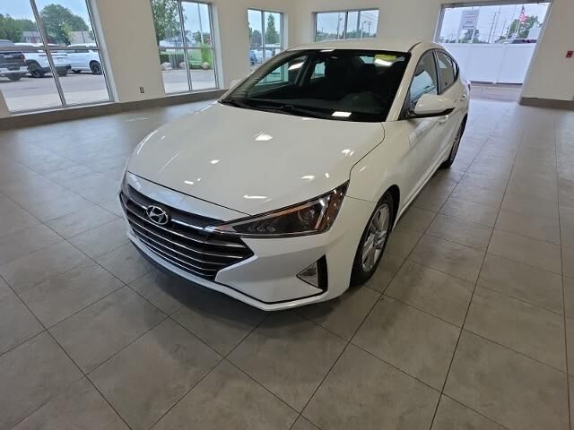2019 Hyundai ELANTRA SEL — photo 1 of 13